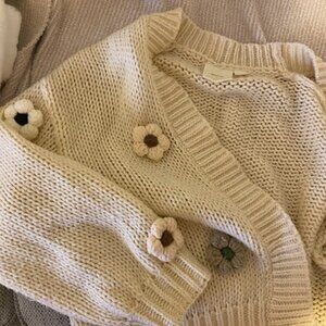 Maeve by Anthropologie chunky 3D Flower floral knit Cardigan Sweater One Size